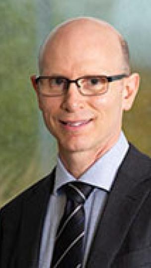 Dr. Simon O'Brien